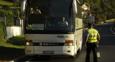 Policijski punkt na ulazu u USŽ: Migrantima nema prolaza