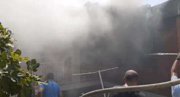NEUM U požaru izgorjela obiteljska kuća