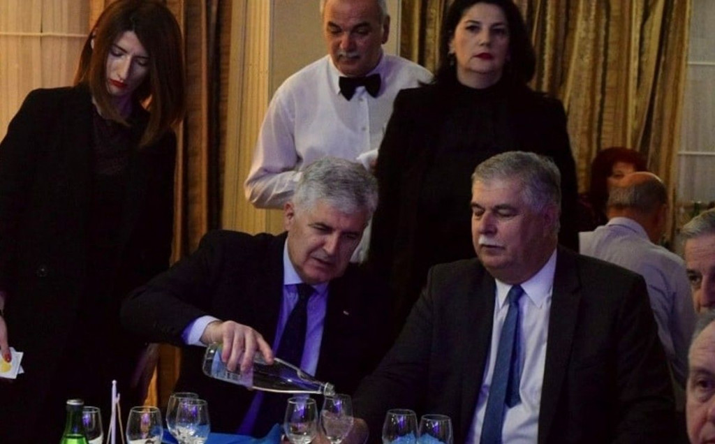 HRS Bog vidi za koga glasujete, Dragan i Miro ne