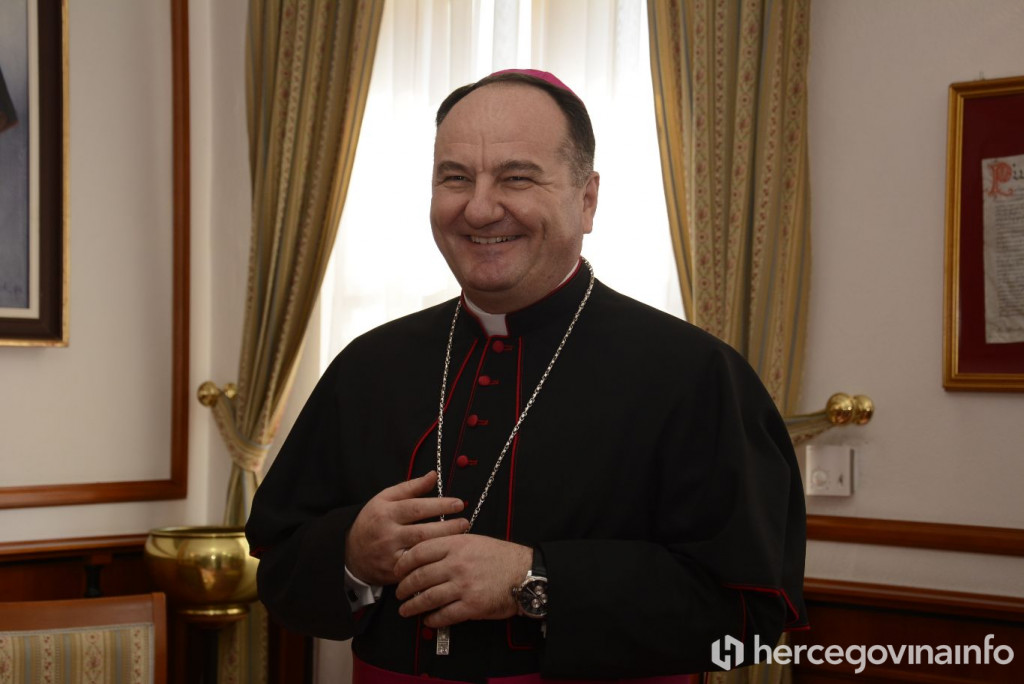 Biskup Petar Palić dobio bh. državljanstvo