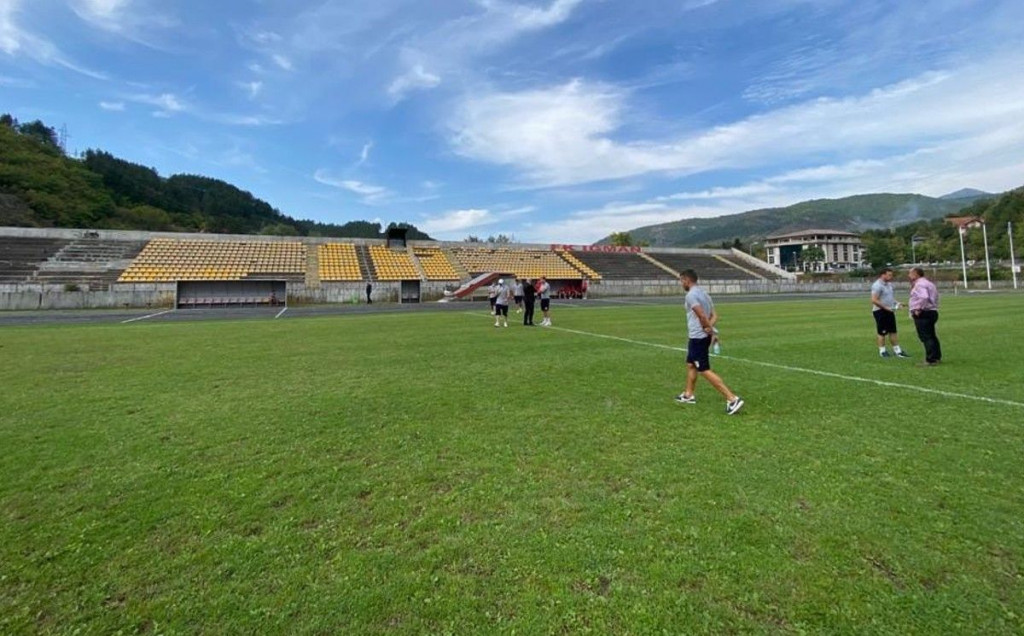 NEMILE SCENE U KONJICU Napadnut igrač Posušja Jure Glavina