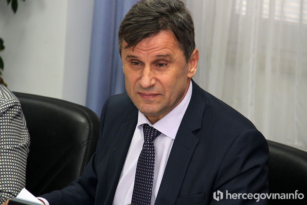NOVALIĆ NAJAVIO Slijedi još 100 milijuna KM pomoći gospodarstvu