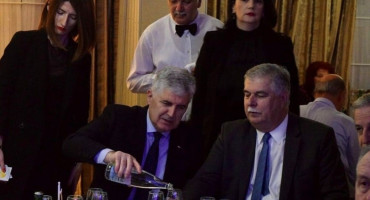 HRS Bog vidi za koga glasujete, Dragan i Miro ne