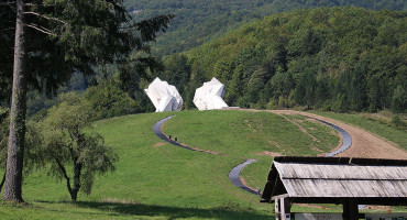 PRIJEDLOG ZA ODMOR Tjentište - mjesto za opuštanje i 'punjenje baterija'