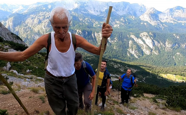 86-godišnji Hercegovac se popeo na najviši vrh u BiH