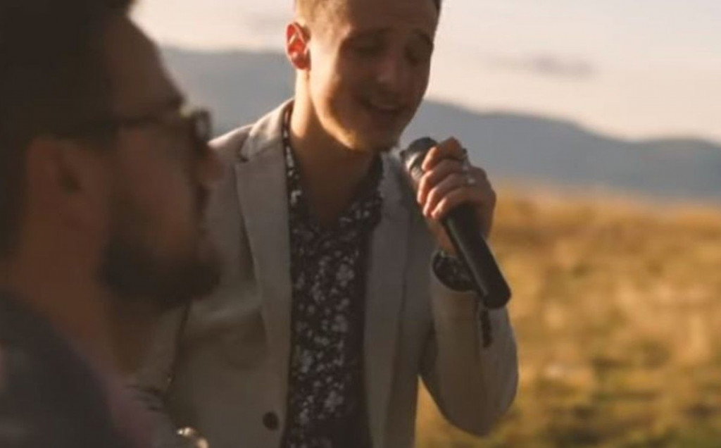 COVER ZA DUŠU David Glibo i Marijan Mile Radoš obradili veliki Oliverov hit