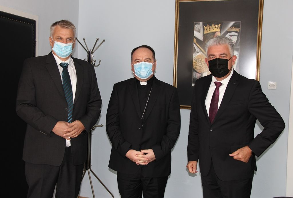 Novi biskup bio kod Hercega i zaželio da nas Bog što prije oslobodi ove kušnje