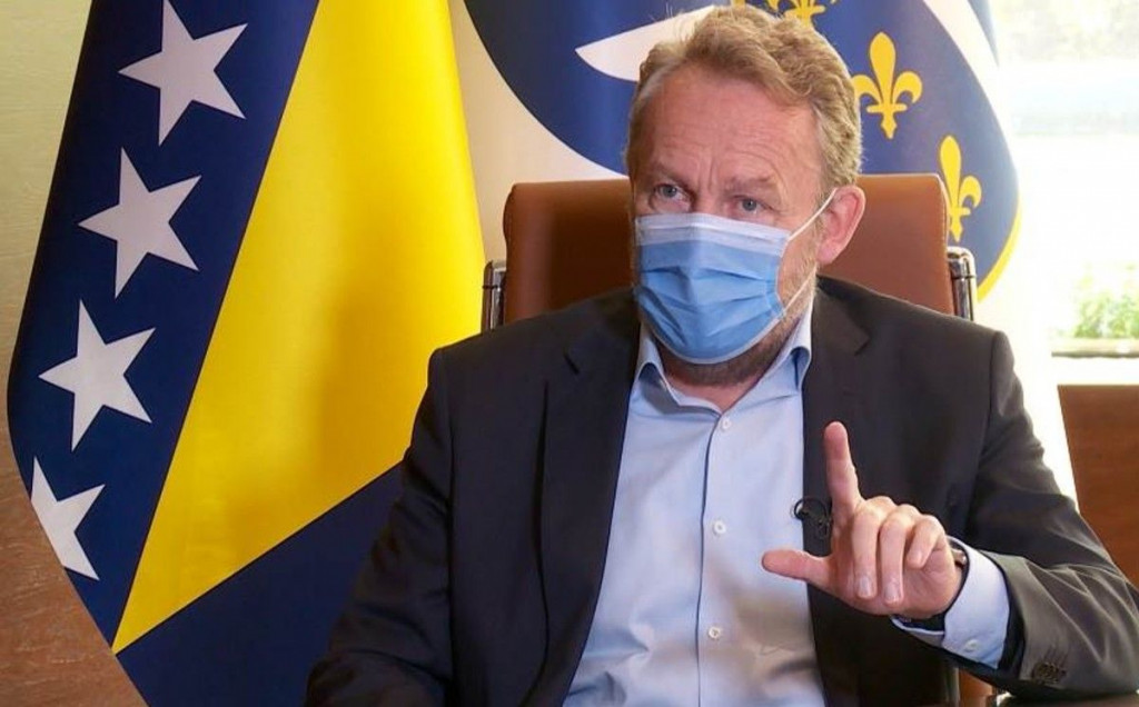 Bakir Izetbegović pozitivan na koronavirus