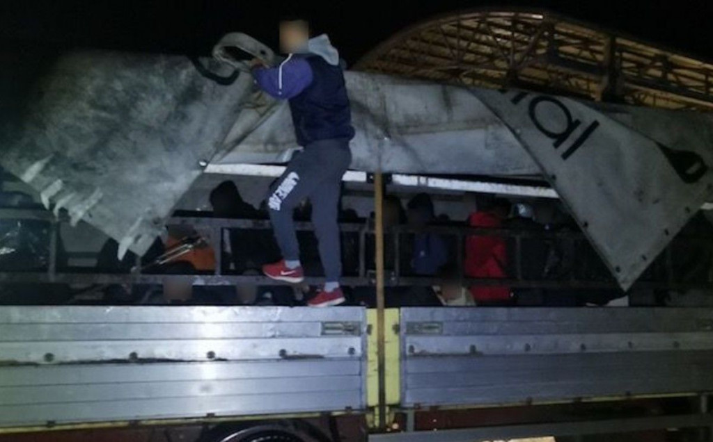 NAMIRIS'O LOVU 25-godišnjak priznao da je krijumčario 10 migranata iz Indije i Pakistana
