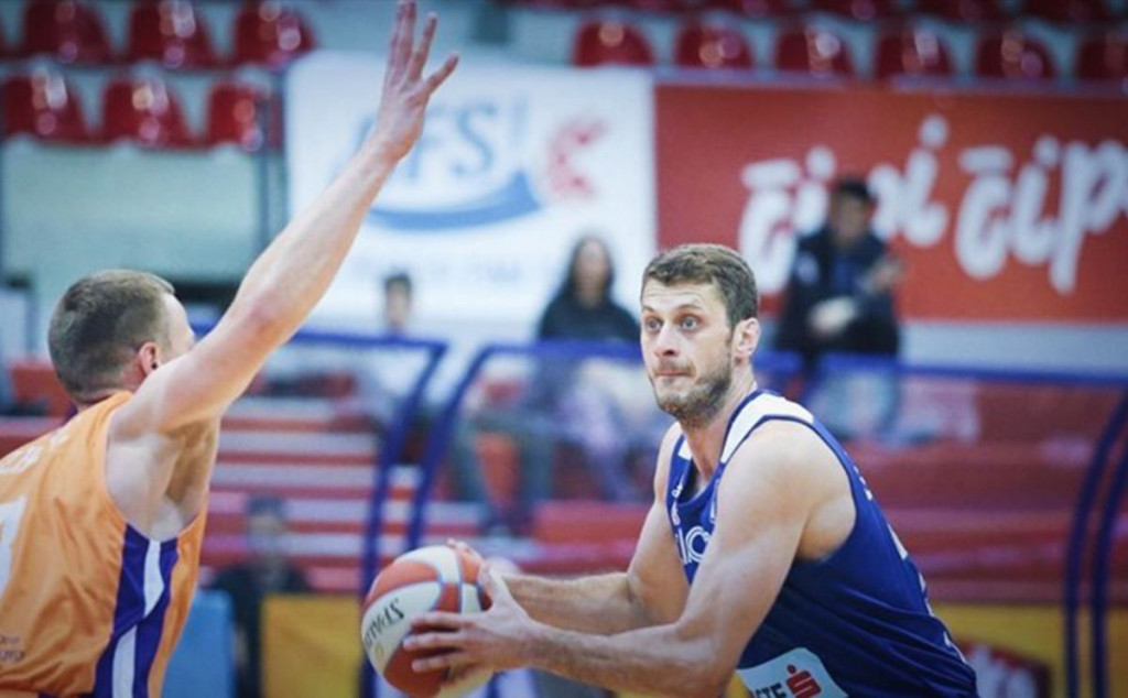 U DRUŠTVU VELIKANA Cibona umirovila Rozićev dres s brojem 20