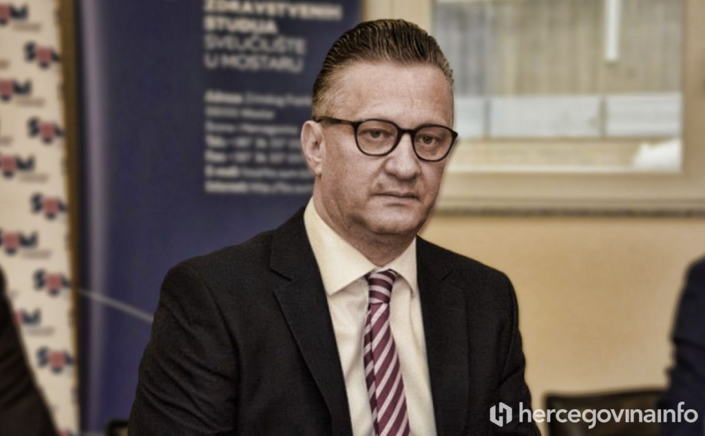 REKTOR ODGOVORIO, OSIM ZA ŠKOLARINU Nastava djelomično ili u potpunosti online, a godina i dalje 1500