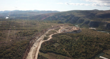 Koristi li se novac od akciza za krpljenje proračunskih rupa?