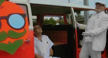 ALEJE LJUBAVI Spot Crvene Jabuke i Željka Samardžića sniman od Skoplja do Mostara