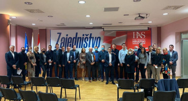 HRS pita ima li HDZ imutitet krda, ili stada, pa se oni mogu okupljati, a drugi ne