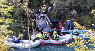 Iz Neretve izvučen automobil sa tijelom ženske osobe