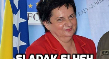 STANDARDI Raja sa biroa 'skinuta' sa Facebooka