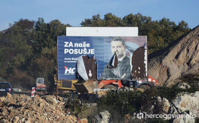 Predizborni plakat