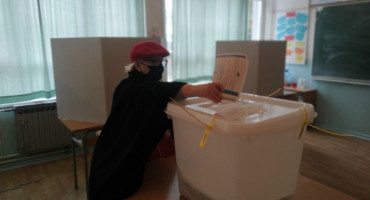 SIP: Osim incidenta u Čapljini proces izbori u Hercegovini bez problema, sukobi u Bosni