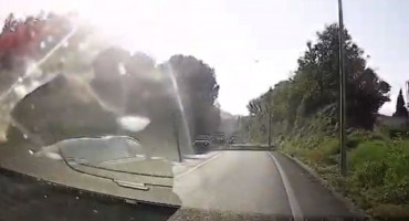 Nesavjesno pretjecanje preko pune linije u Mostaru moglo završiti kobno