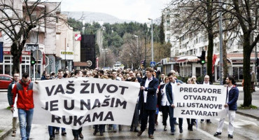 Prosvjedi zdravstveni djelatnici