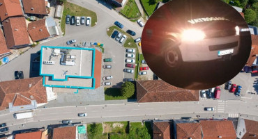 PROZOR - RAMA Na novu zgradu Općine bačen zapaljivi koktel