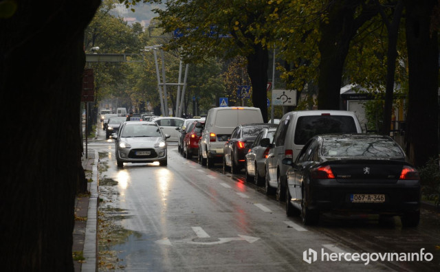 Prometne gužve automobili gužva promet auto