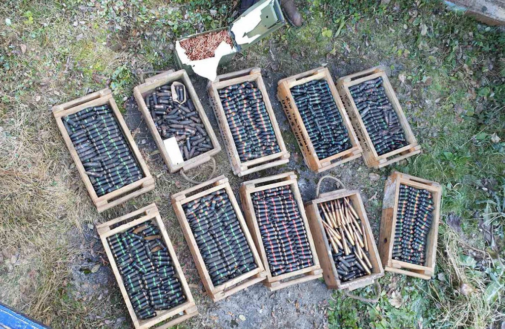 FUCZ U Mostaru pronađena bomba i trotilski meci, a u Konjicu 7000 komada zrna