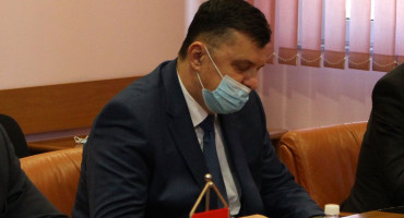 Zoran Tegeltija donio Odluku o smjeni ministra obrane BiH Sifeta Podžića