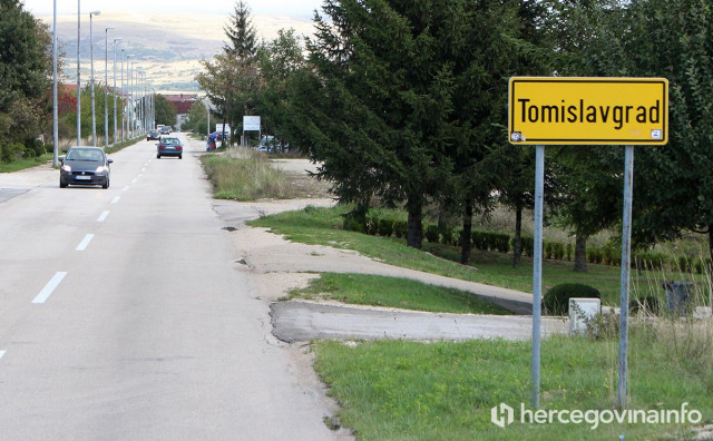 HRVATSKO JEDINSTVO NA TERENU Tomislavu ništice; BUNTIĆ: Pogrešna su mi samo tri slova u skraćenici stranke