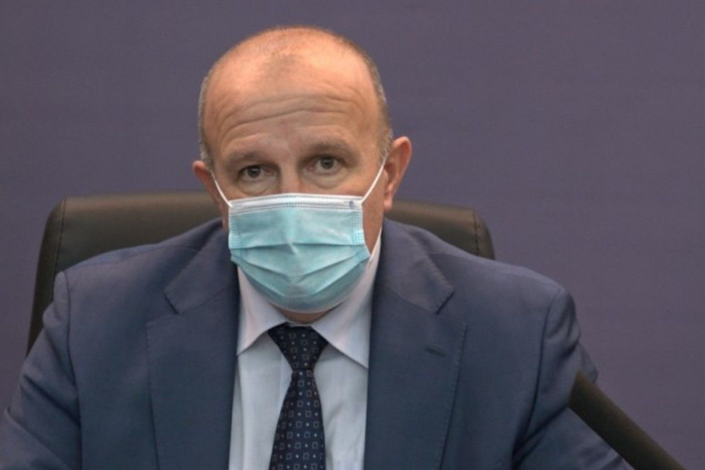 DAVOR PEHAR Bilo je hitnije nabavljati zaštitnu opremu nego respiratore