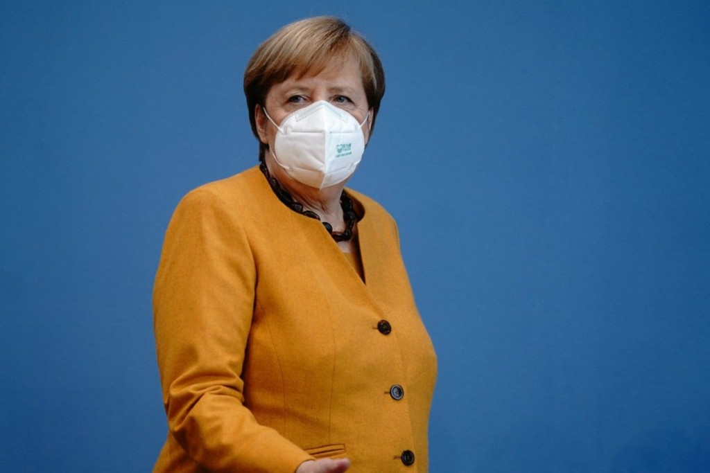 Angela Merkel traži zatvaranje granica i zabranu putovanja