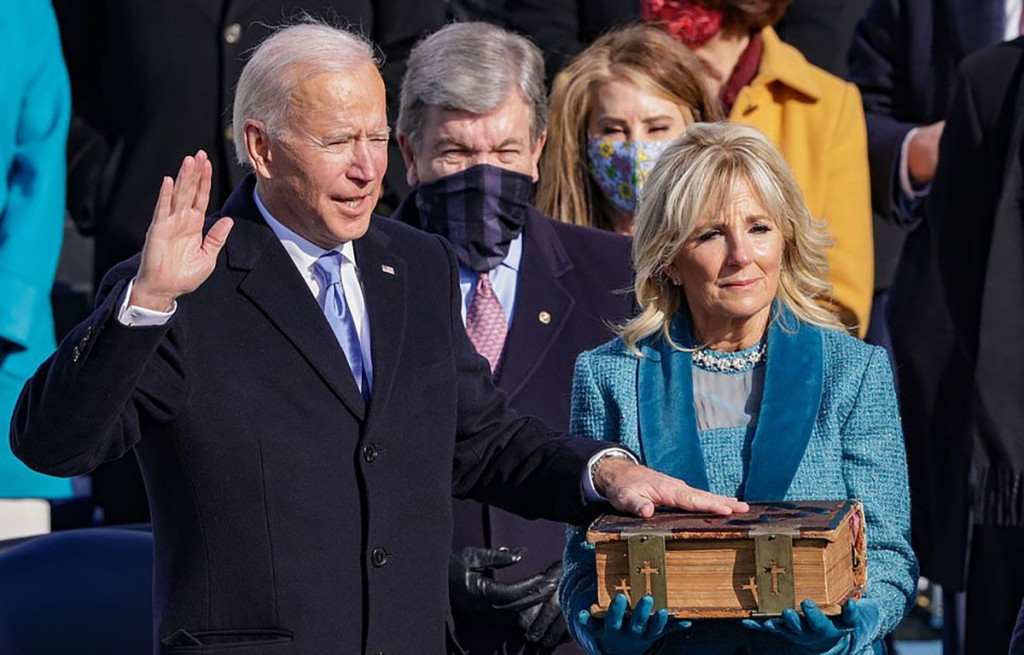 NOVI PREDSJEDNIK Prisegnuo Joe Biden