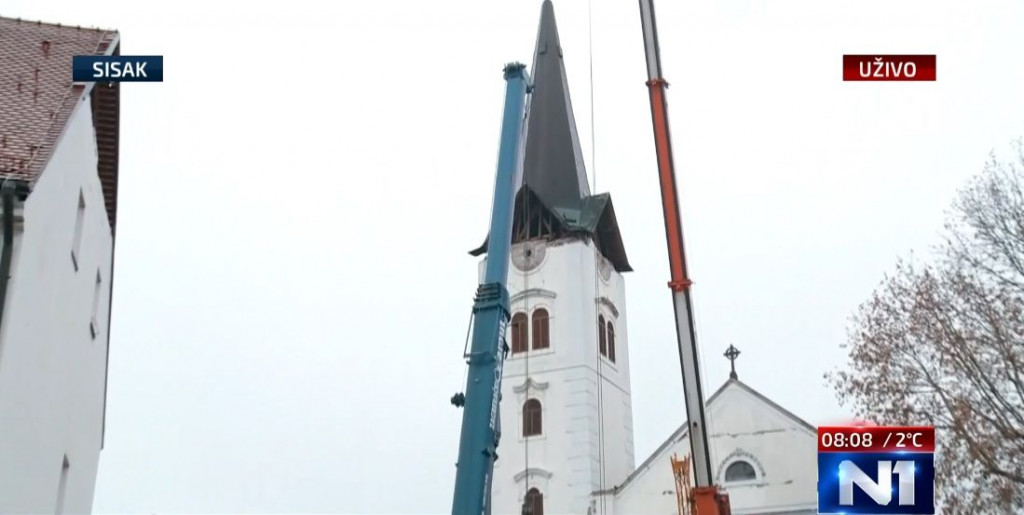 SISAK Uklanja se toranj katedrale: “Ako bi pao, uništio bi sve okolne zgrade”