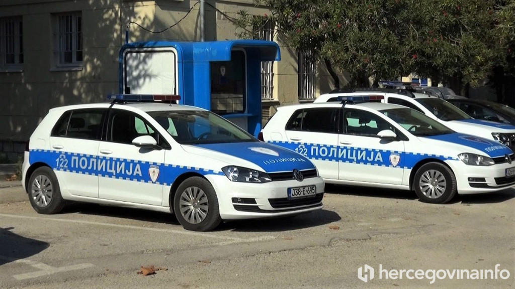 TREBINJE Pijani i nadrogirani se potukli s policijom