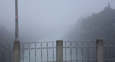 Maglovito novogodišnje jutro u Mostaru