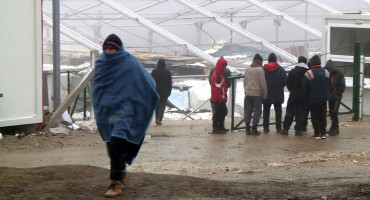 Migranti kod Bihaća zima