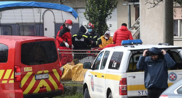 NOVA TRAGEDIJA U PETRINJI Poginuo volonter, ozlijeđena dva vatrogasca