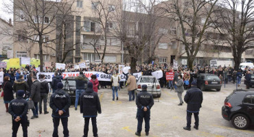 MUP HNŽ upozorio sudionike prosvjedne šetnje medicinskih radnika