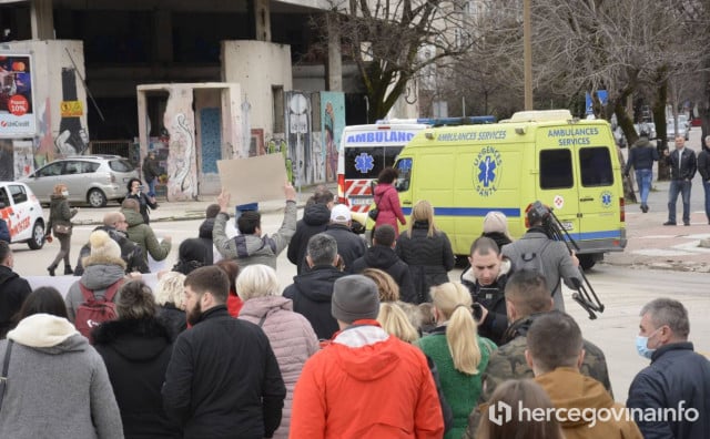 VLADA POVEĆAVA SATNICU Otkazan štrajk zdravstvenih radnika u Sarajevu