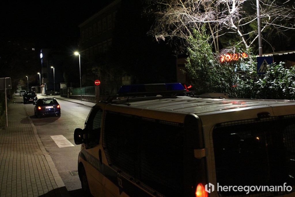 MOSTAR Razbojnik opljačkao trgovinu