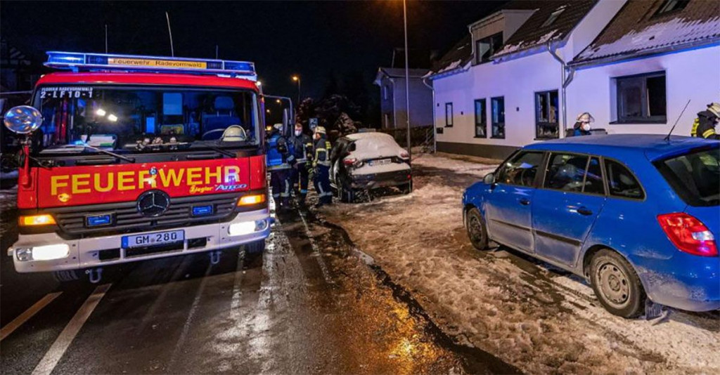 SUMNJA NA UBOJSTVO I SAMOUBOJSTVO Vatrogasci pronašli pet tijela, među njima i dvoje djece