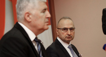 Gordan Grlić Radman