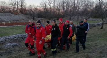 Pripadnici GSS Široki Brijeg spasili ozlijeđenu ženu na Gradini