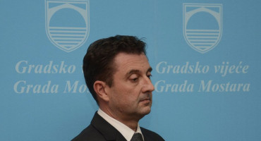 Kordić traži trenutnu suspenziju policajaca koji su premlatili muškarca