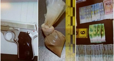 AKCIJA U MOSTARU Uhićen diler, pronađena droga, oružje i novac