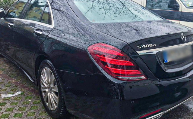 PRONAĐEN Širokobriježani privedeni zbog ukradenog Mercedesa u Njemačkoj