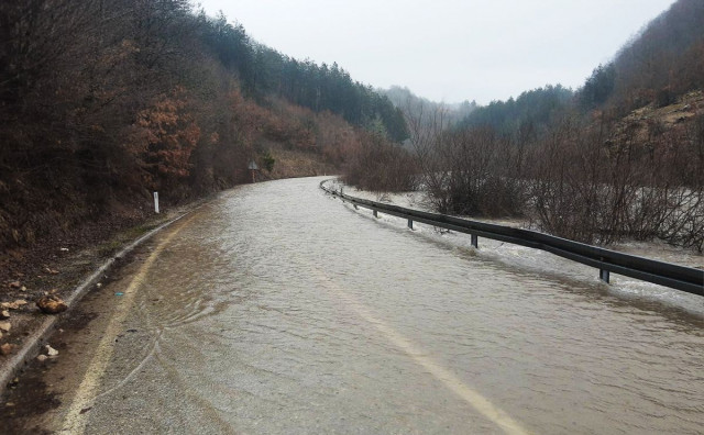 Alarm za dijelove BiH, rijeke prijete izlijevanjem