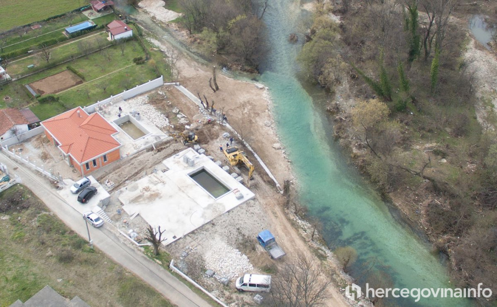 NEMAJU DOZVOLE Zapečaćeno gradilište Hasana Pekušića