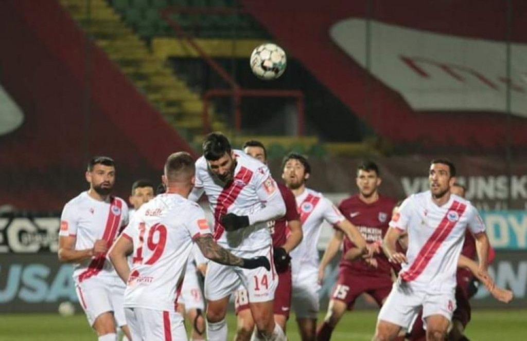 ZRINJSKI BEZ POLUFINALA KUPA Sarajevo uzvratilo Mostarcima za prvenstveni poraz