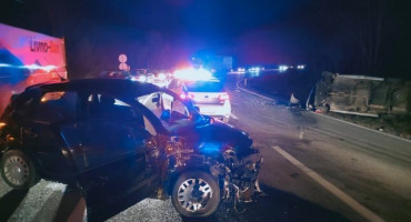 MOSTAR-ŠIROKI U težem sudaru na Žovnici ozlijeđene dvije osobe